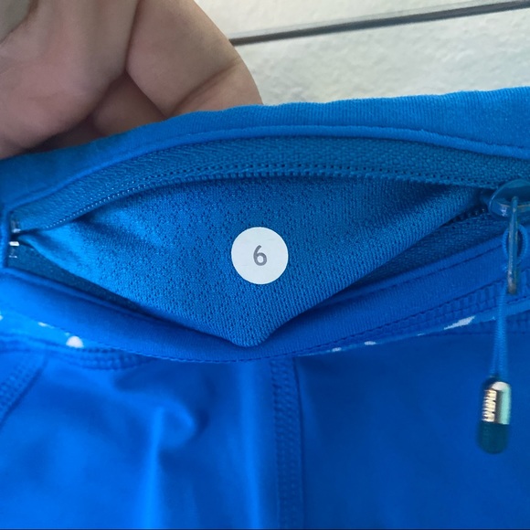 Lululemon run inspire crop II beaming blue/laceoflage size 6 - Picture 5 of 5